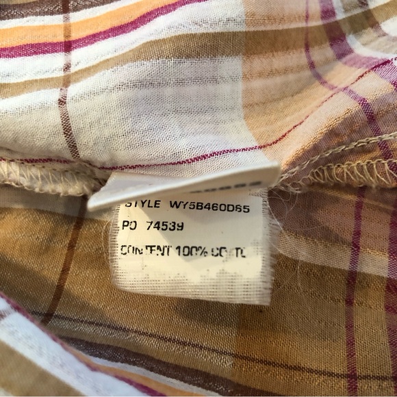 True Religion Button Down - Picture 7 of 8